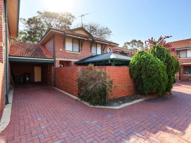 Townhouse for rent in Maylands, City of Bayswater