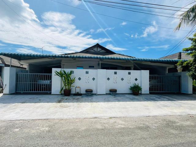 Bungalow for sale in Kluang, Johor