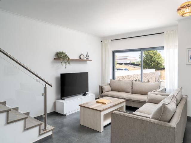 Casa alugar em Quelfes, Olhão