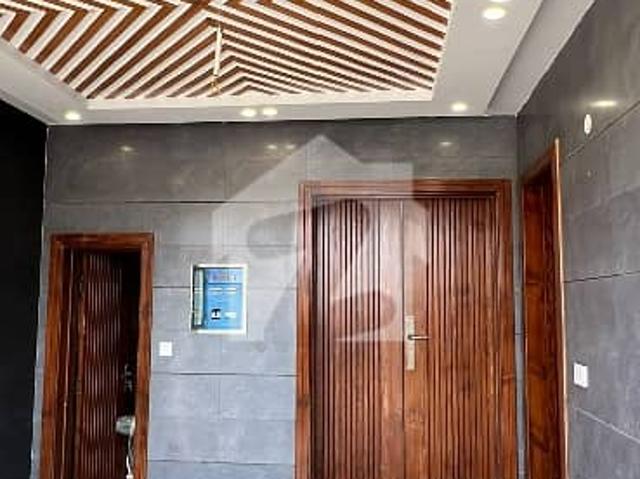 House for sale in Faisalabad, Islamabad Capital Territory
