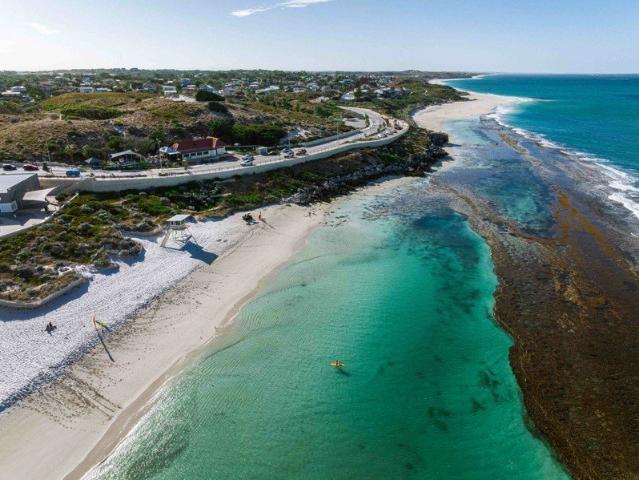 Cottage for sale in Yanchep, Western Australia