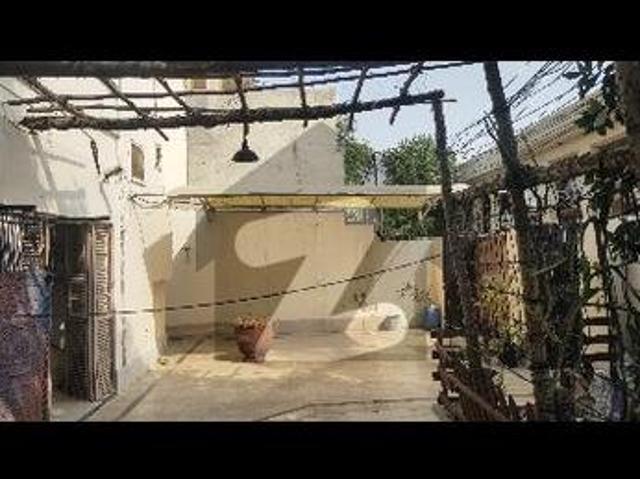 House for sale in Faisalabad, Islamabad Capital Territory
