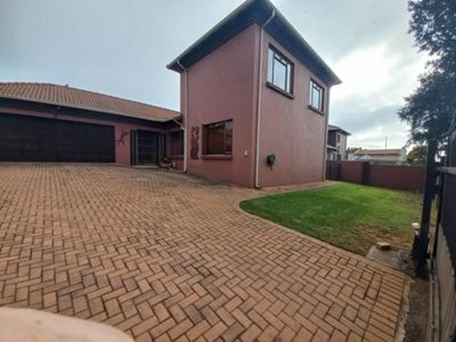 House for sale in Pullens Hope, Mpumalanga