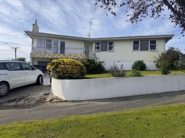 House for rent in Otakou