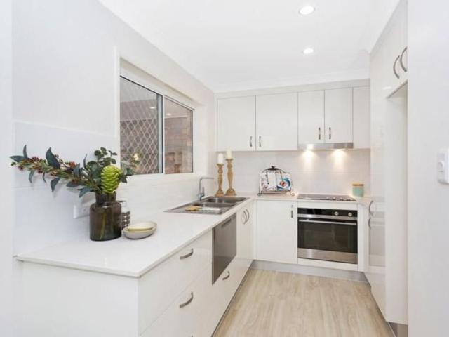 Villa for sale in Bridgeman Downs, City of Brisbane