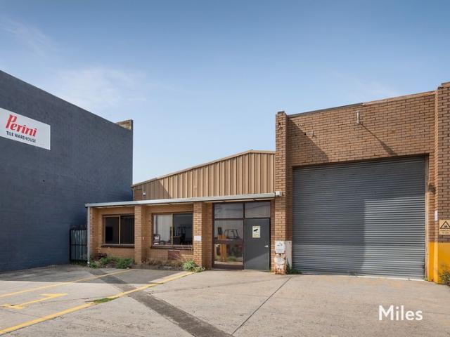 Warehouse for rent in Camerons Creek, Victoria
