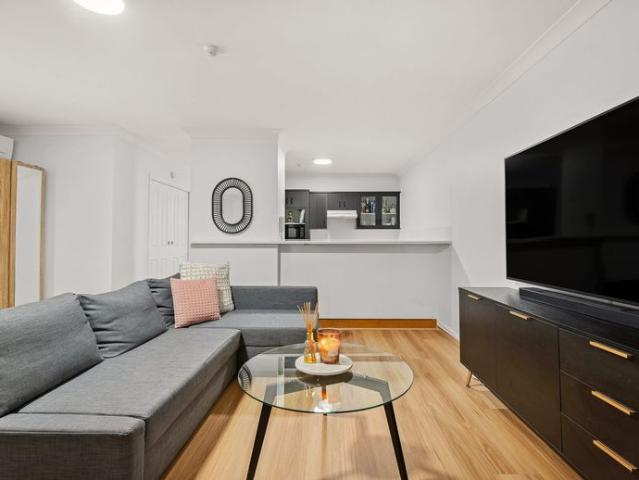 Granny Flat for rent in Toombul, Queensland