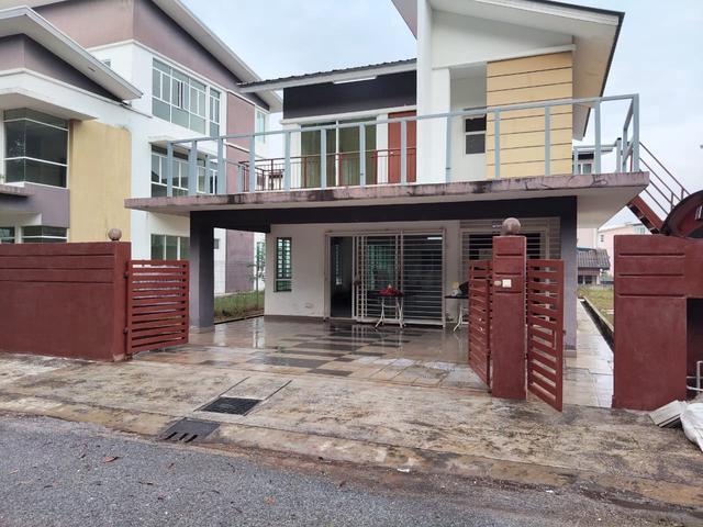 Bungalow for rent in Seksyen U20, Shah Alam