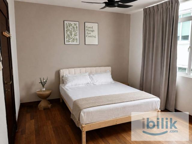 Room for rent in Mukim 13, Georgetown