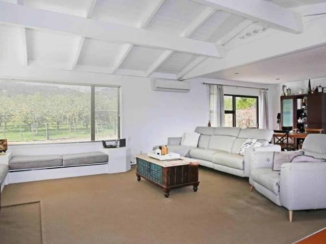 House for rent in Awhitu