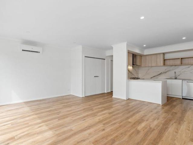 Townhouse for rent in Orchard, Melbourne