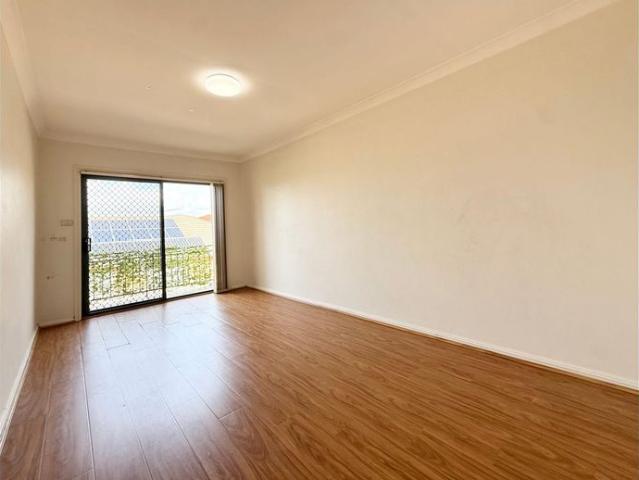 Townhouse for rent in Sydney, New South Wales