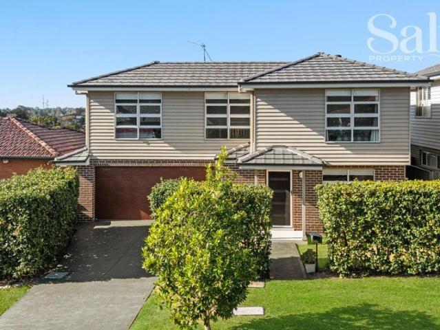 Townhouse for sale in Ambergate, New South Wales