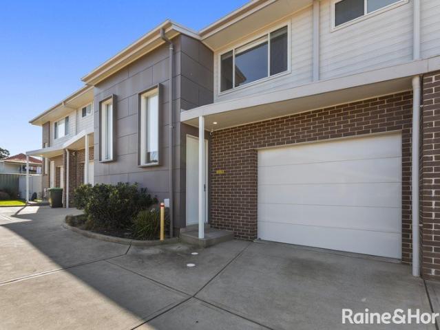 Townhouse for sale in Ambergate, New South Wales