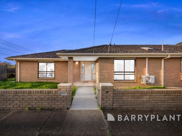 House for sale in Sunshine West, Melbourne