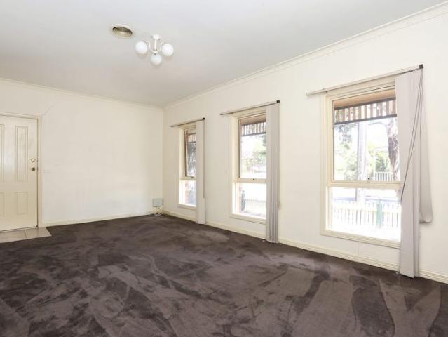 Townhouse for rent in Camerons Creek, Victoria