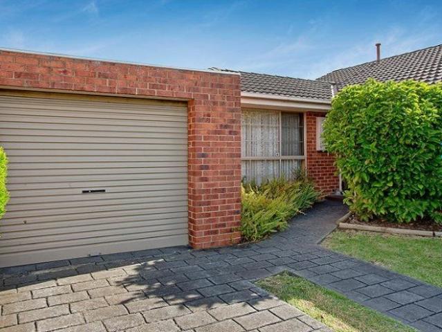 Villa for sale in Camerons Creek, Victoria
