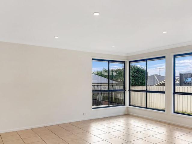 House for rent in Hill Top, New South Wales