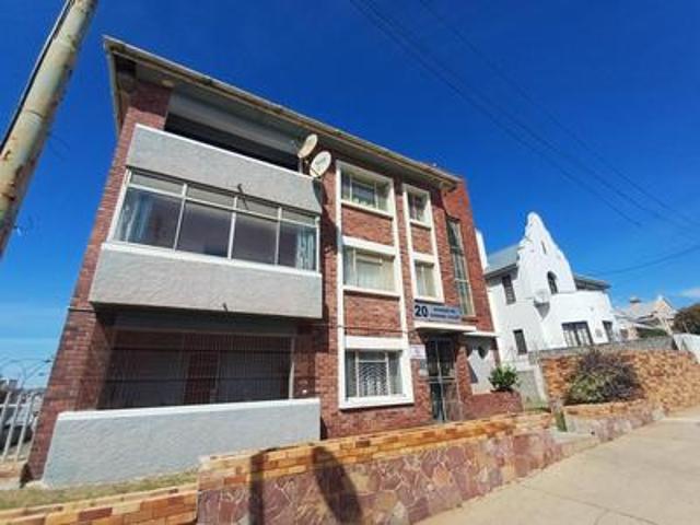 Apartment for sale in Port Elizabeth, Eastern Cape