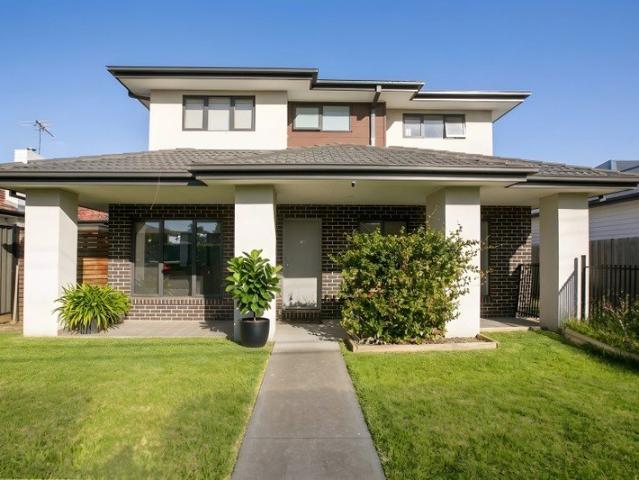 Townhouse for sale in Reservoir, Melbourne