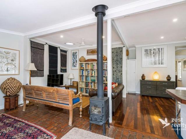 House for rent in White Gum Valley, Western Australia