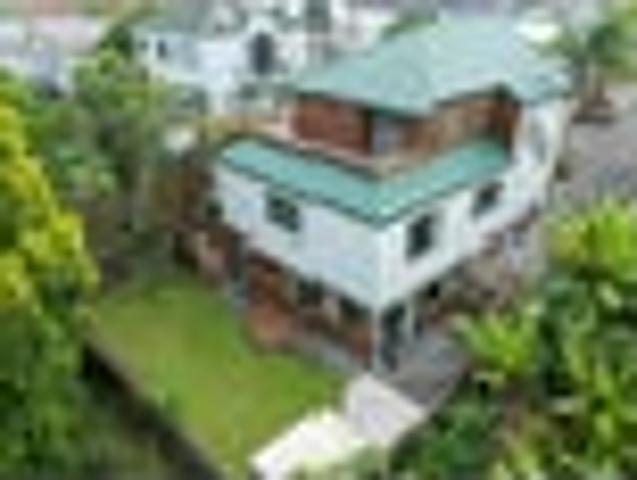 House for sale in Oroua County
