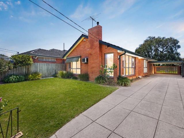House for sale in Cheltenham, Melbourne