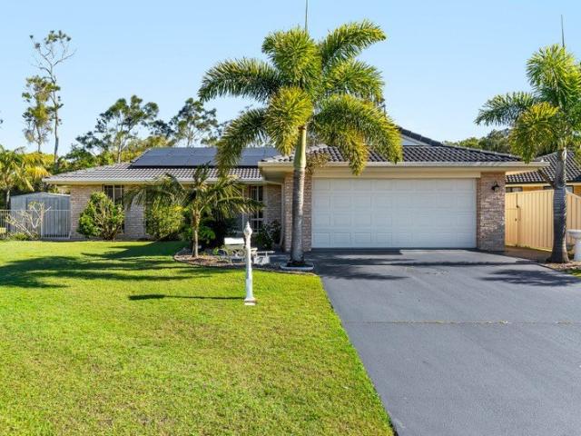 House for sale in Pelican Point Newport, Yamba