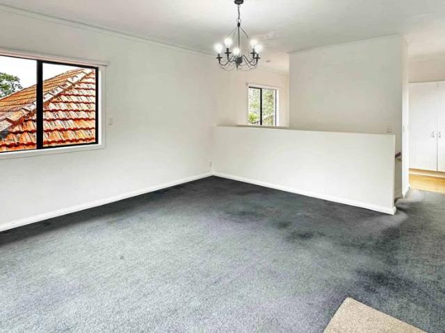 Townhouse for rent in Hillersden