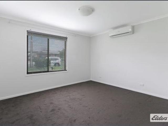 House for rent in West Wodonga, Victoria