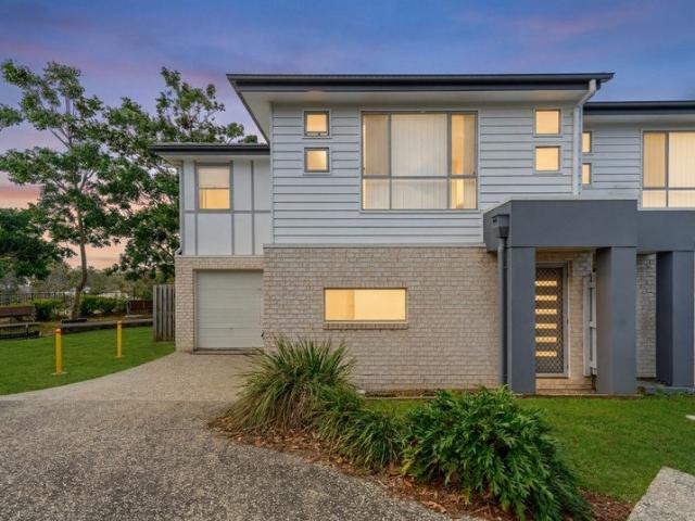 Townhouse for sale in Toombul, Queensland