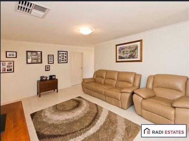 Townhouse for rent in Morley, Western Australia