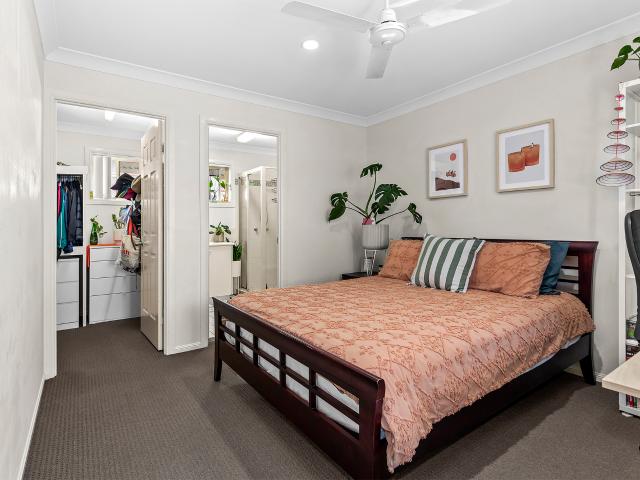 Townhouse for sale in Toombul, Queensland