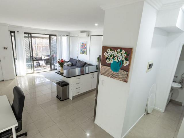 Apartment for rent in Toombul, Queensland