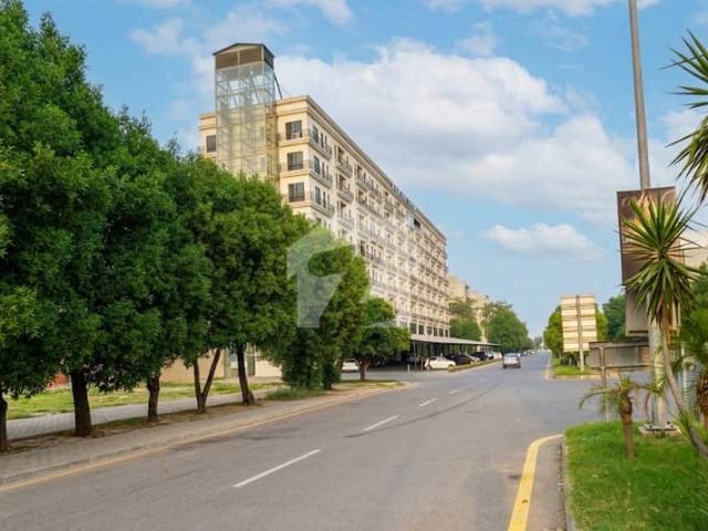 Apartment for sale in لاہور, لاہور ڈویژن