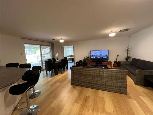 House for rent in Craigmore, Adelaide