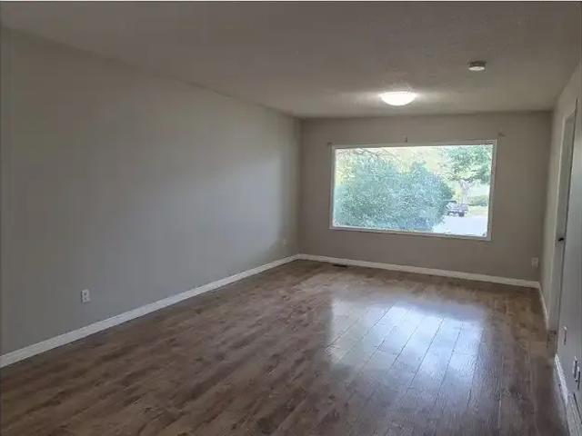 Apartment for rent in Thorncliffe, Calgary