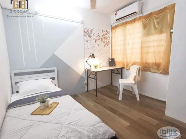 Room for rent in Petaling, Damansara Damai