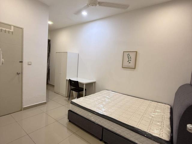 Room for rent in Sendayan Village, Negeri Sembilan