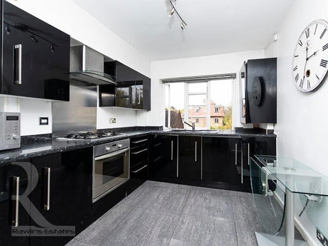Apartment for rent in Finchley, Greater London