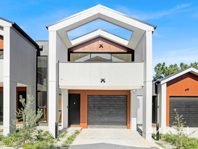 Townhouse for rent in Camerons Creek, Victoria