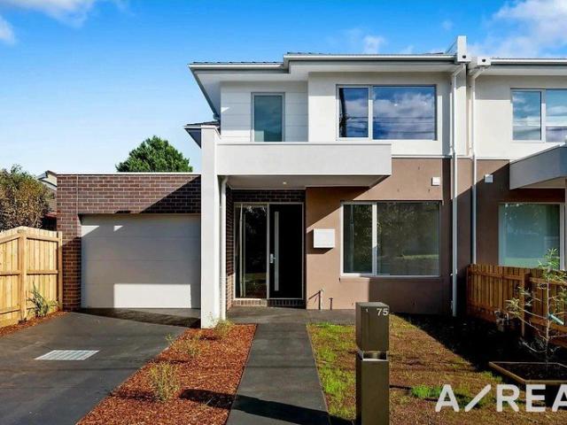 Townhouse for rent in Camerons Creek, Victoria