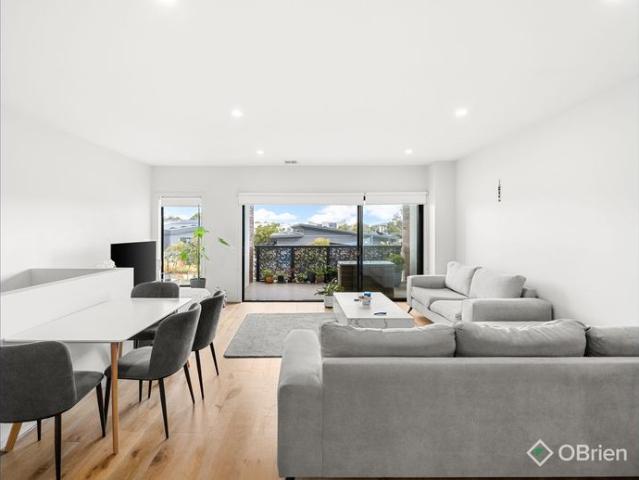Townhouse for rent in Camerons Creek, Victoria