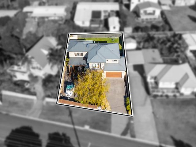 House for sale in Kalimna, Victoria