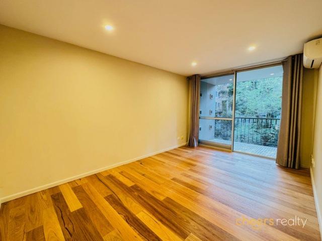 Apartment for rent in Lower North Shore, Sydney