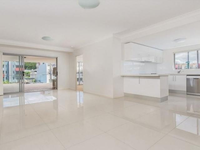 Apartment for rent in Toombul, Queensland
