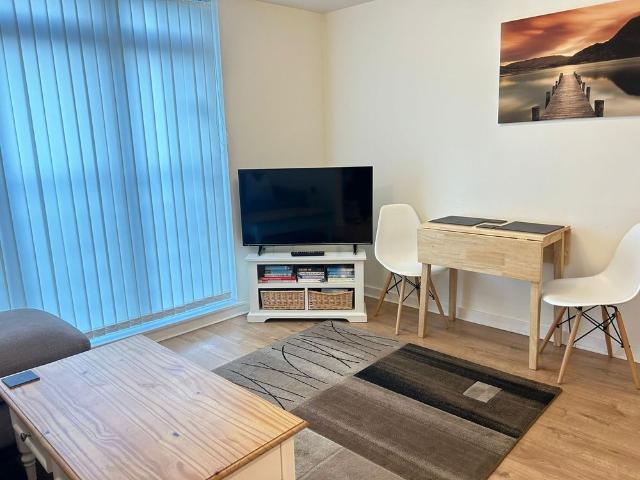 Apartment for rent in Midway, Kent
