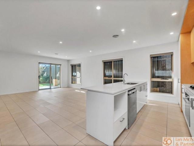 House for rent in Googong, New South Wales