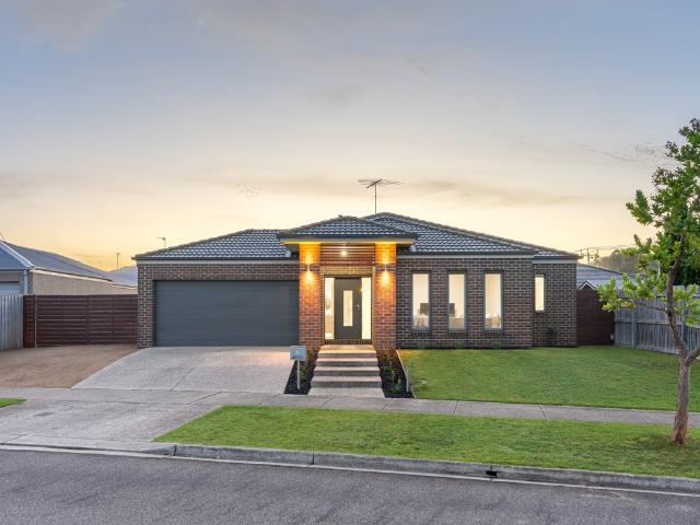 House for sale in Leopold, Victoria