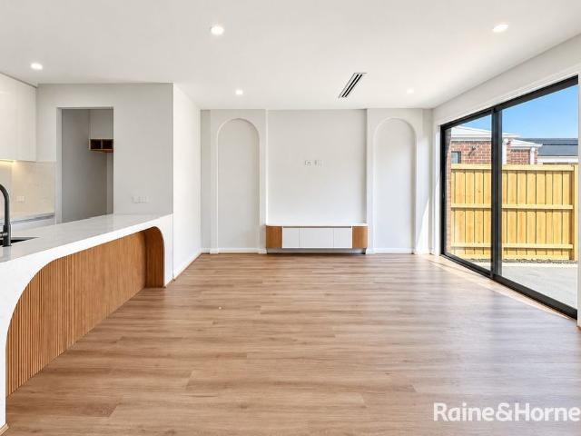 House for rent in Platform, Melbourne